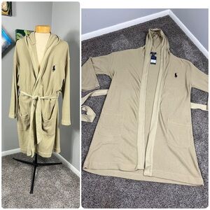 New POLO Robe Sz S/M